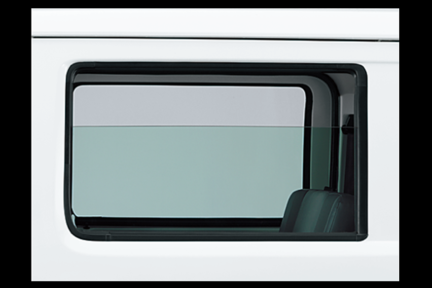 carlineup_townacevan_equip_comfort_1_02_lb