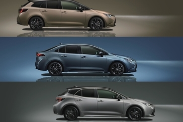 カローラ ツーリング特別仕様車HYBRID W×B“50 Million Edition”(2WD)