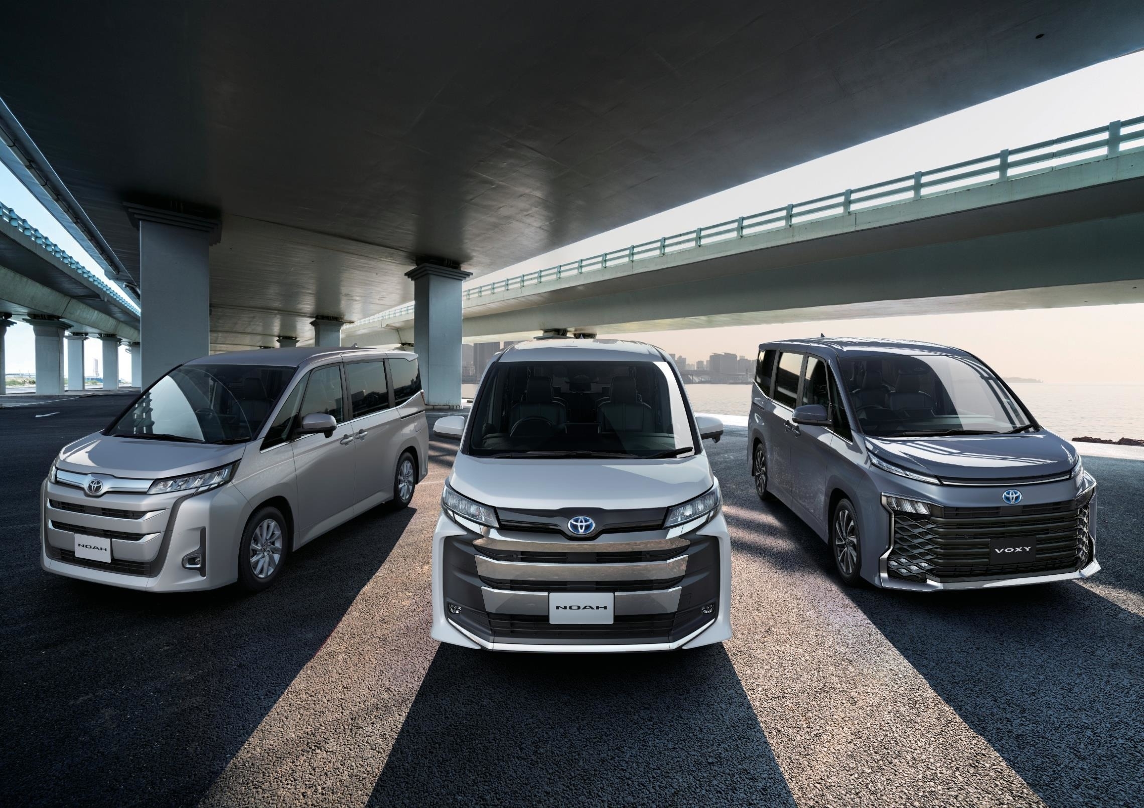 第2弾 新型ノア 新型ヴォクシー 進化したのは見た目だけじゃない 中身の方がすごい トヨタの底力を見せつけろ
