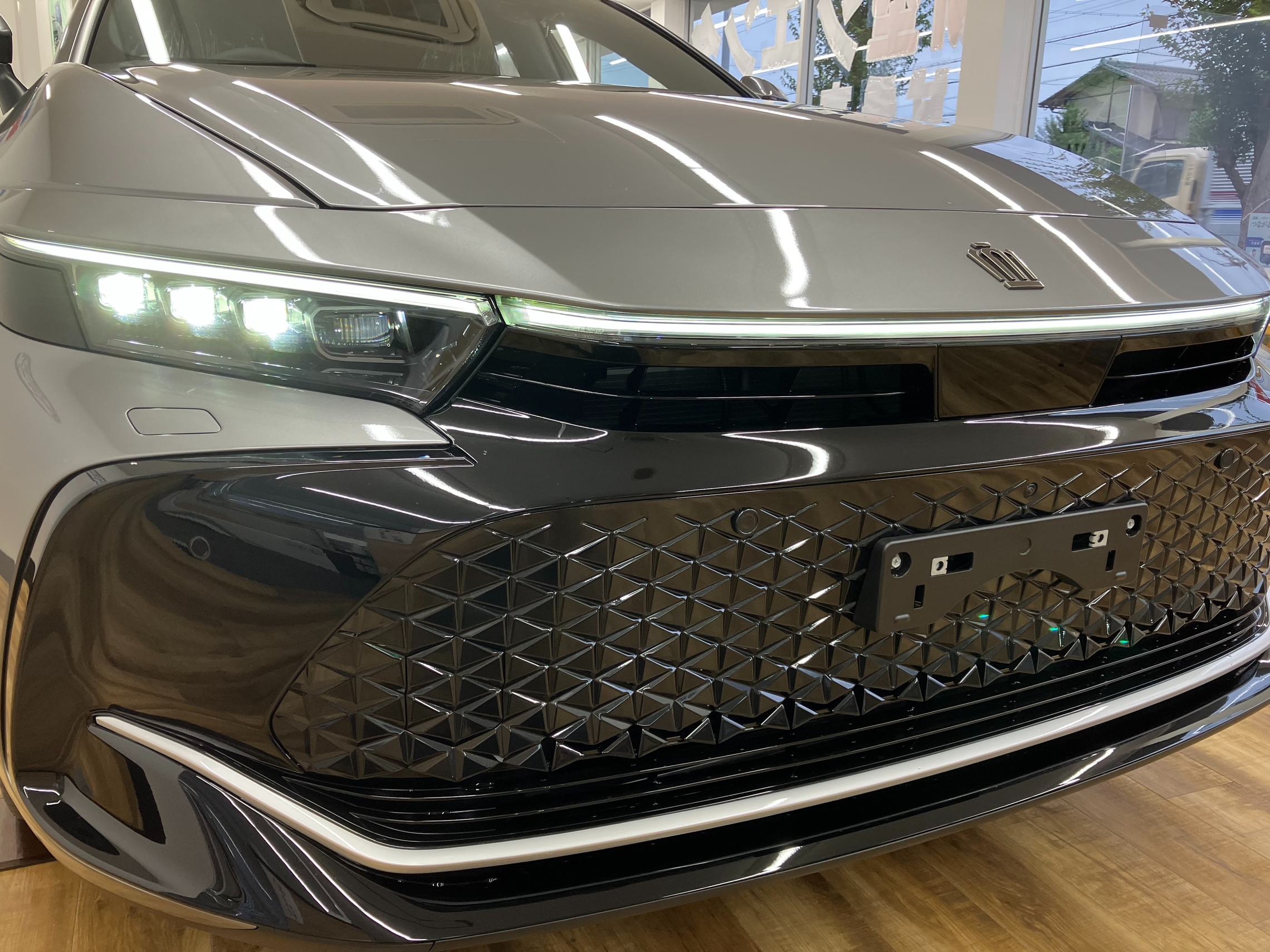 新型クラウンがやってきた