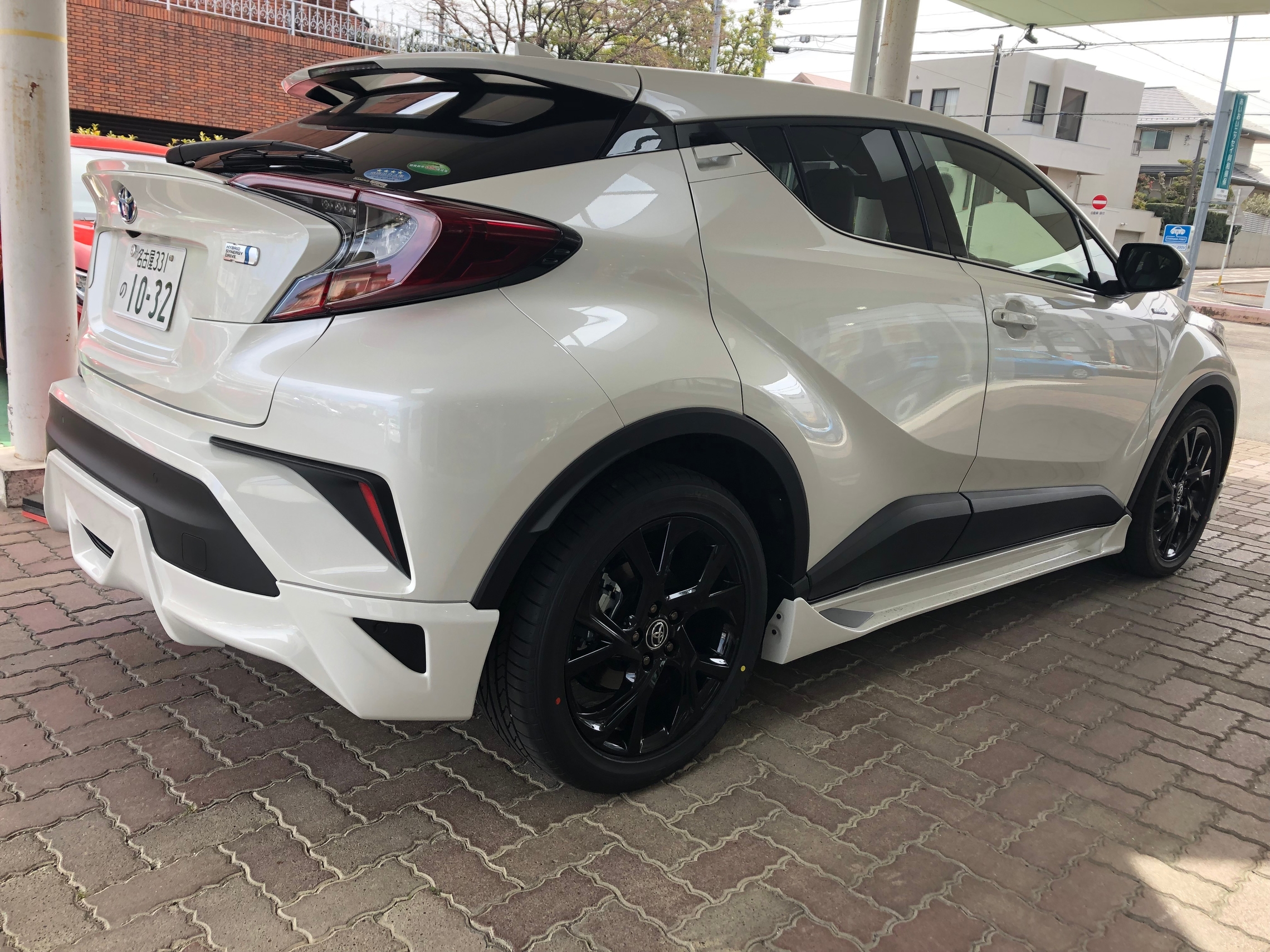 イケメンtrd装着のc Hr特別仕様車g Mode Nero